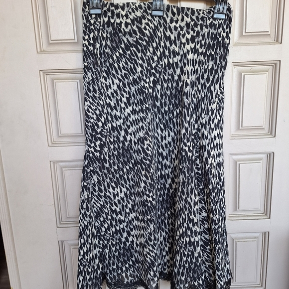 Chiffon Gore Skirt Neutral Feather Print Lace Hem SzLG Zipper Lined - Picture 2 of 7